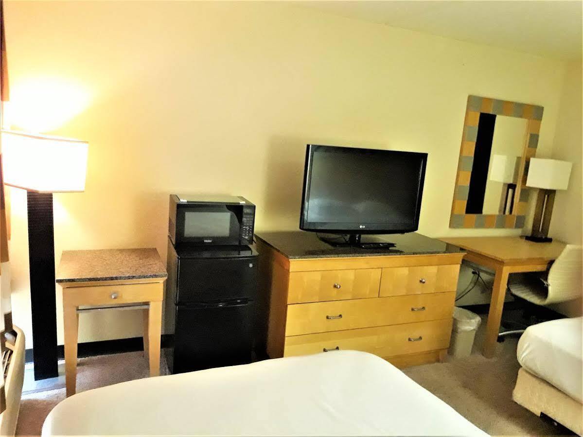 Country Hearth Inn Madison Exterior foto